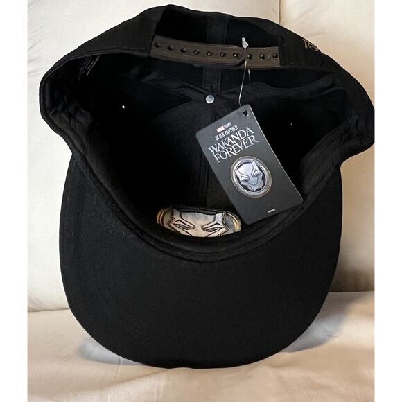 Black Panther Wakanda Forever NEW Snapback Rare Promo Hat Marvel Studios Cap Hat - Picture 3 of 6